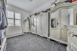 Bedroom 4- click for photo gallery